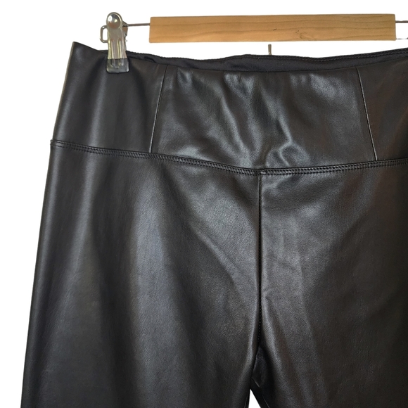 Hunter & Brown Faux Leather Leggings - Picture 4 of 7